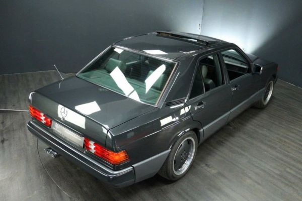 Mercedes-Benz 190 E 3.2 AMG 1992 24291