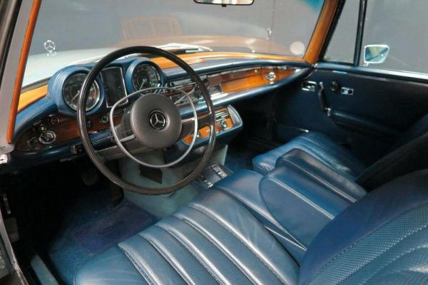 Mercedes-Benz 280 SE 3,5 1971 24311