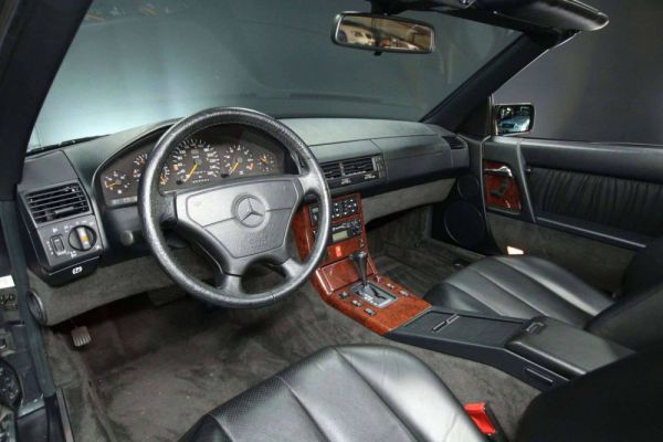 Mercedes-Benz SL 320 1993 24352