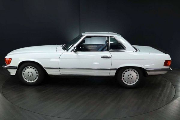 Mercedes-Benz 500 SL 1985 24386