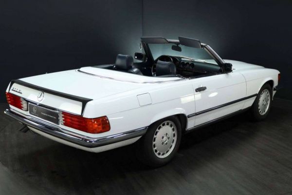 Mercedes-Benz 500 SL 1985 24389