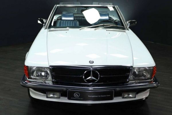 Mercedes-Benz 500 SL 1985 24392