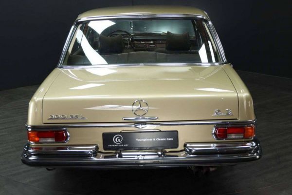 Mercedes-Benz 300 SEL 6.3 1970 24500