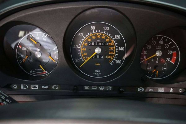 Mercedes-Benz 560 SL 1988 24552