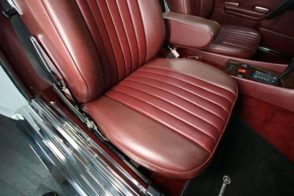 Mercedes-Benz 560 SL 1988 24553