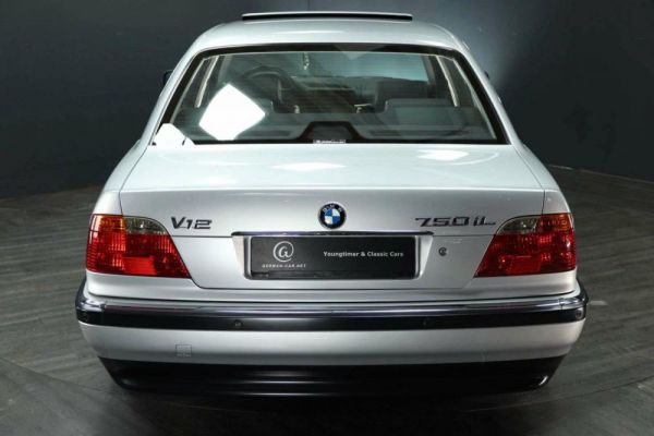 BMW 750i 1999 63655