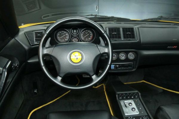 Ferrari F 355 Spider 1998 84971