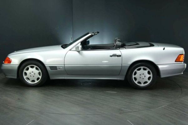 Mercedes-Benz SL 600 1993 109573