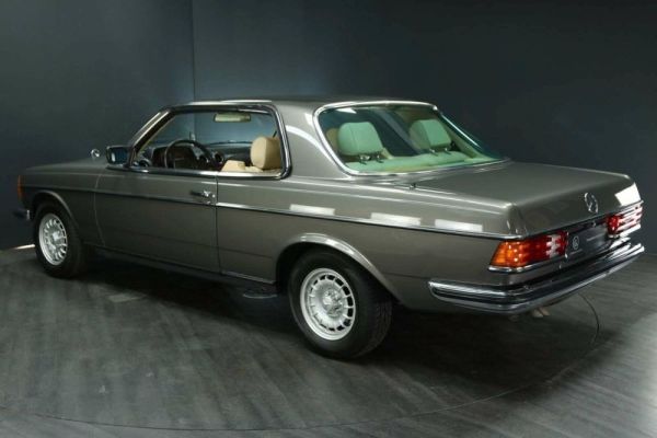 Mercedes-Benz 280 CE 1984 127970