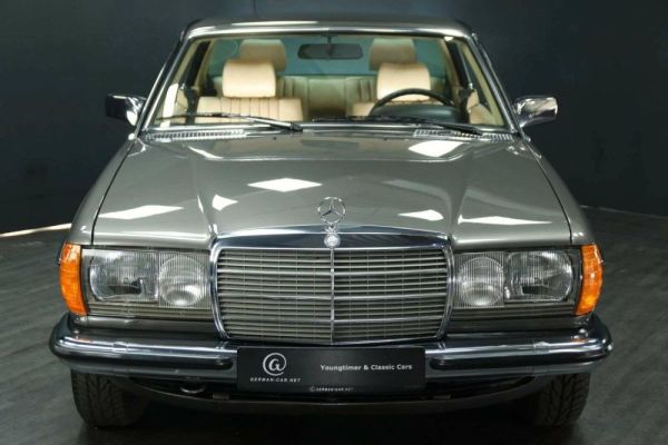 Mercedes-Benz 280 CE 1984 127975