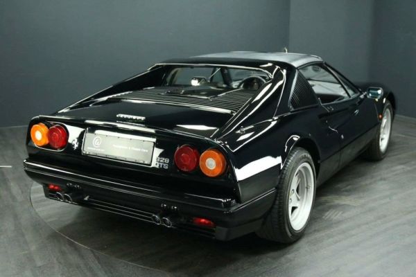 Ferrari 328 GTS 1987