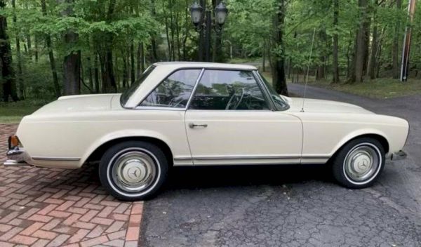 Mercedes-Benz 230 SL 1967 23948