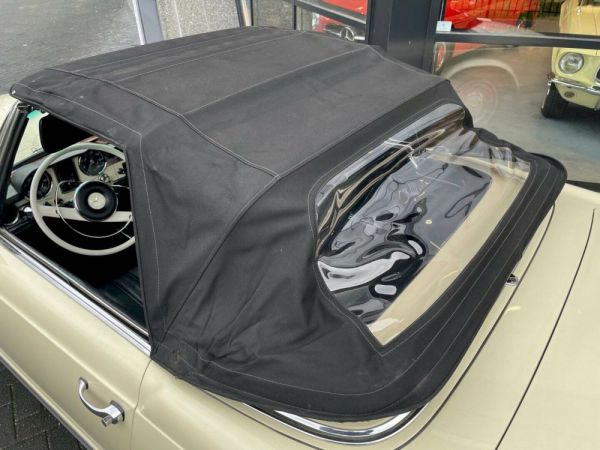 Mercedes-Benz 230 SL 1967 23955