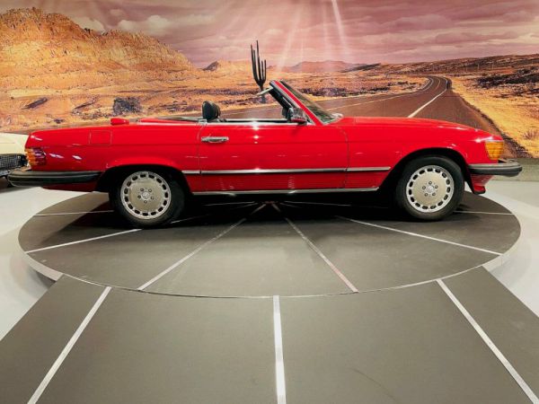 Mercedes-Benz 560 SL 1986 24034