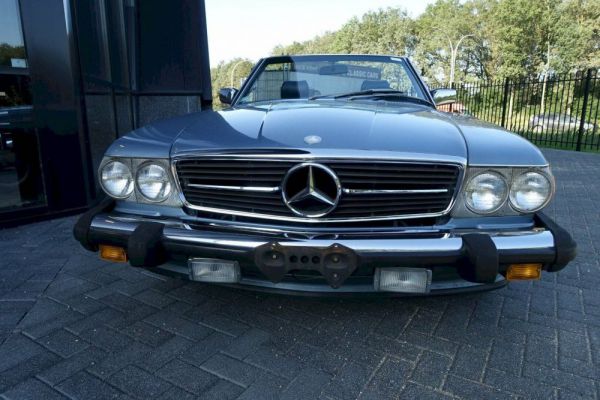 Mercedes-Benz 560 SL 1987 24043