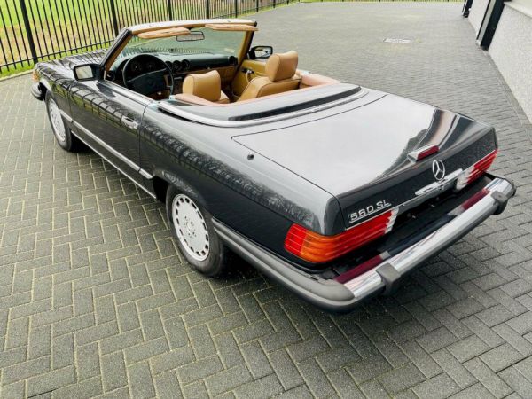 Mercedes-Benz 560 SL 1988 24066