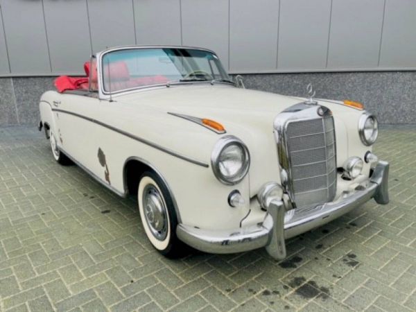 Mercedes-Benz 220 SE Cabriolet 1961 24074