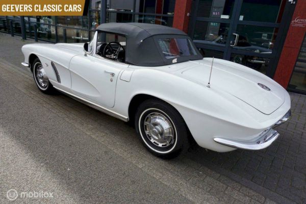 Chevrolet Corvette 1962 98882