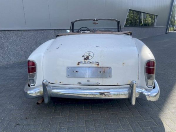 Mercedes-Benz 220 SE Cabriolet 1960 100557