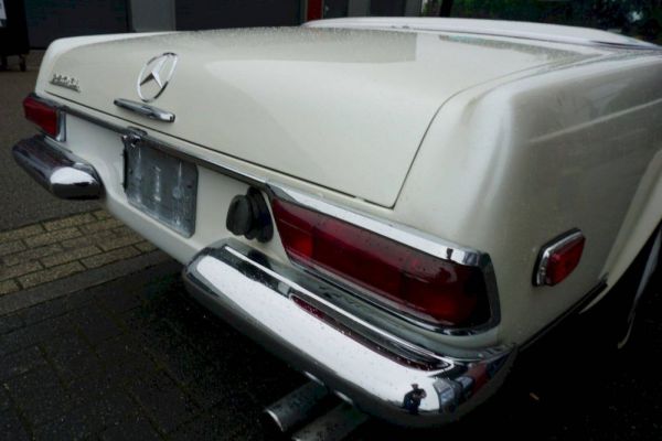 Mercedes-Benz 280 SL 1967 101063