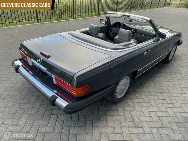 Mercedes-Benz 560 SL 1989 124783