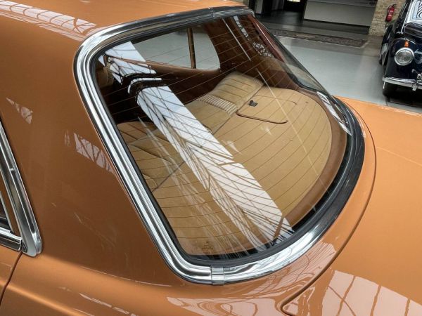 Mercedes-Benz 280 SE 1978 23753