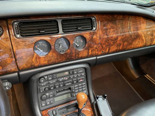 Jaguar XK8 4.0 2000 23834