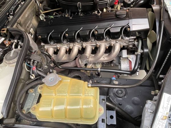 Mercedes-Benz 300 SE 1989 131387