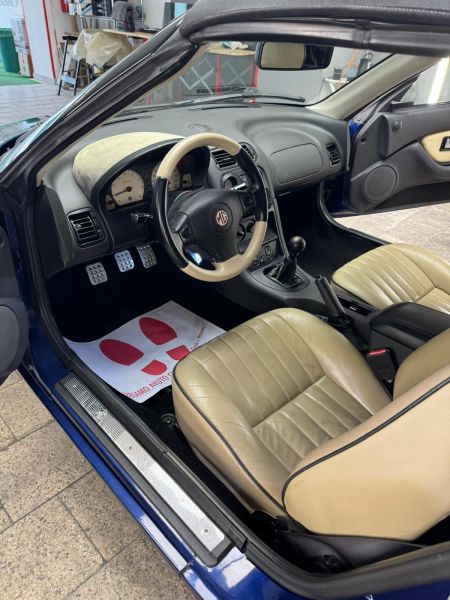 MG F 1.8i 1998 135677