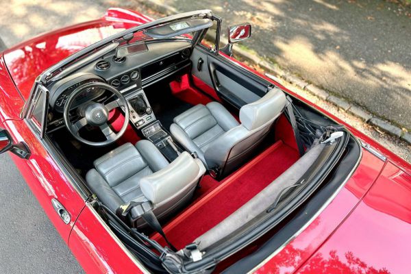 Alfa Romeo 2.0 Spider 1988 101865