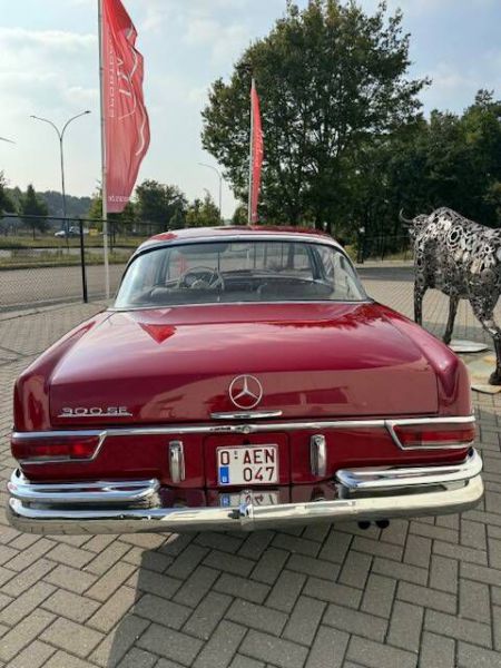 Mercedes-Benz 300 SE 1966 100231