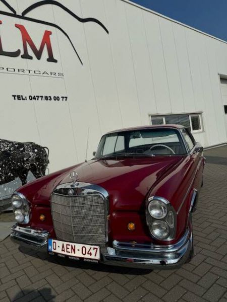 Mercedes-Benz 300 SE 1966 100233