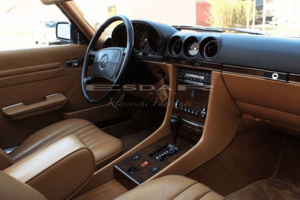 Mercedes-Benz 560 SL 1989 120352
