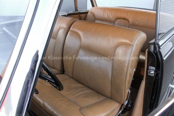 Mercedes-Benz 300 d 1961 131253