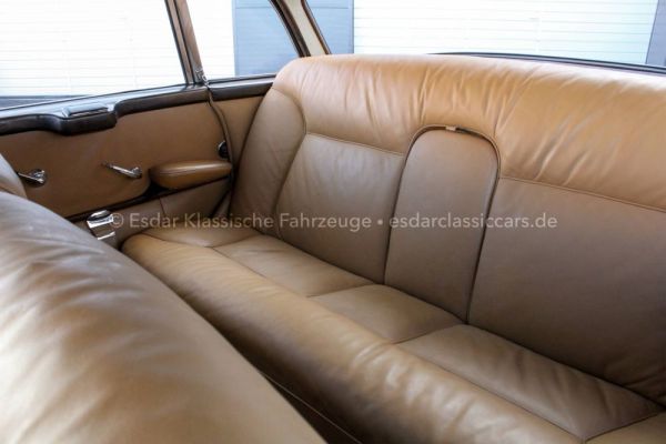 Mercedes-Benz 300 d 1961 131262