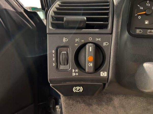 Mercedes-Benz SL 320 1996 62233