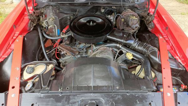 Pontiac Firebird Esprit 1975 85564