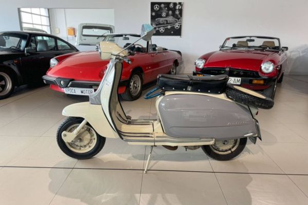 Piaggio Vespa 150 1965 110082