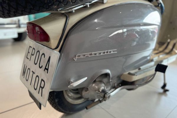 Piaggio Vespa 150 1965 110085