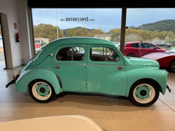 Renault 4 CV 1957 122288