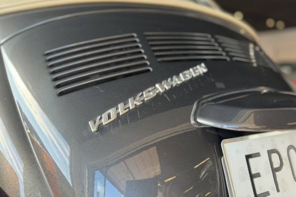 Volkswagen Maggiolone 1303 1974 122305