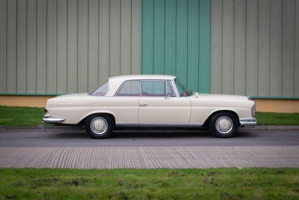 Mercedes-Benz 250 SE 1967 78978