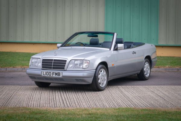 Mercedes-Benz E 220 1994 79378