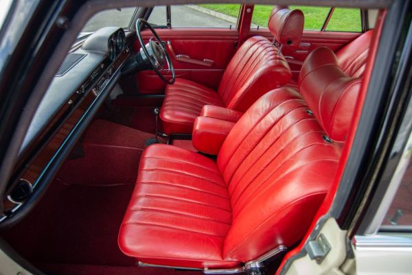 Mercedes-Benz 280 SE 1969 109322