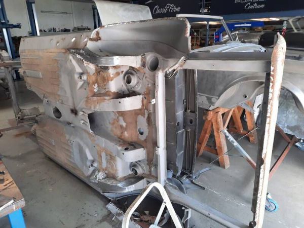 Mercedes-Benz 280 SL 1970 14934