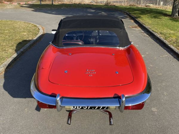 Jaguar E-Type 1969 114733