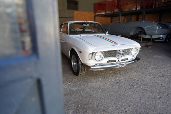 Alfa Romeo Giulia GT 1300 Junior 1970 116633