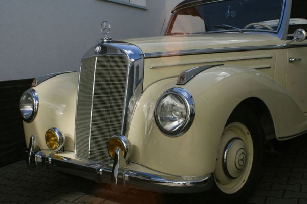 Mercedes-Benz 220 Cabriolet A 1952 14490