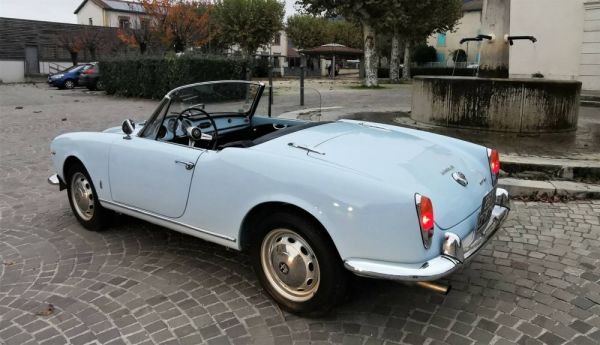 Alfa Romeo Giulia 1600 Spider Veloce 1965 119186