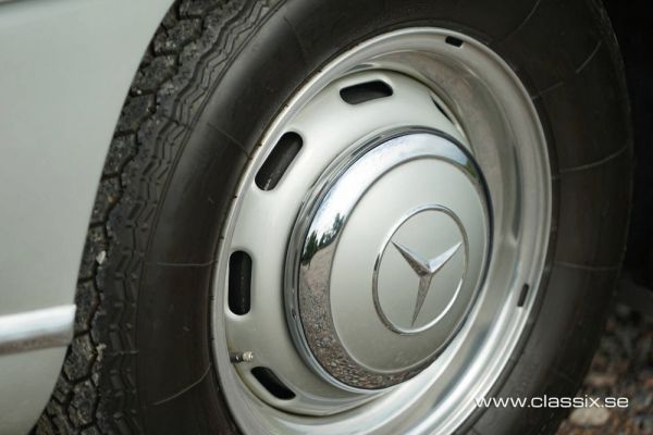 Mercedes-Benz 300 SL Roadster 1957 13340